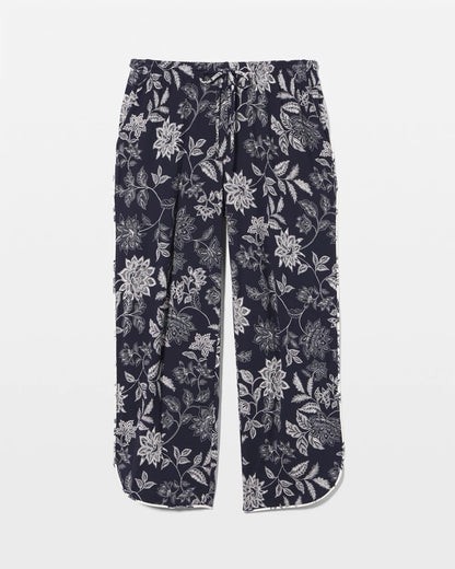 Piped Crop Pajama Pants - MEANDERING GARDEN NAVY | Soma Women