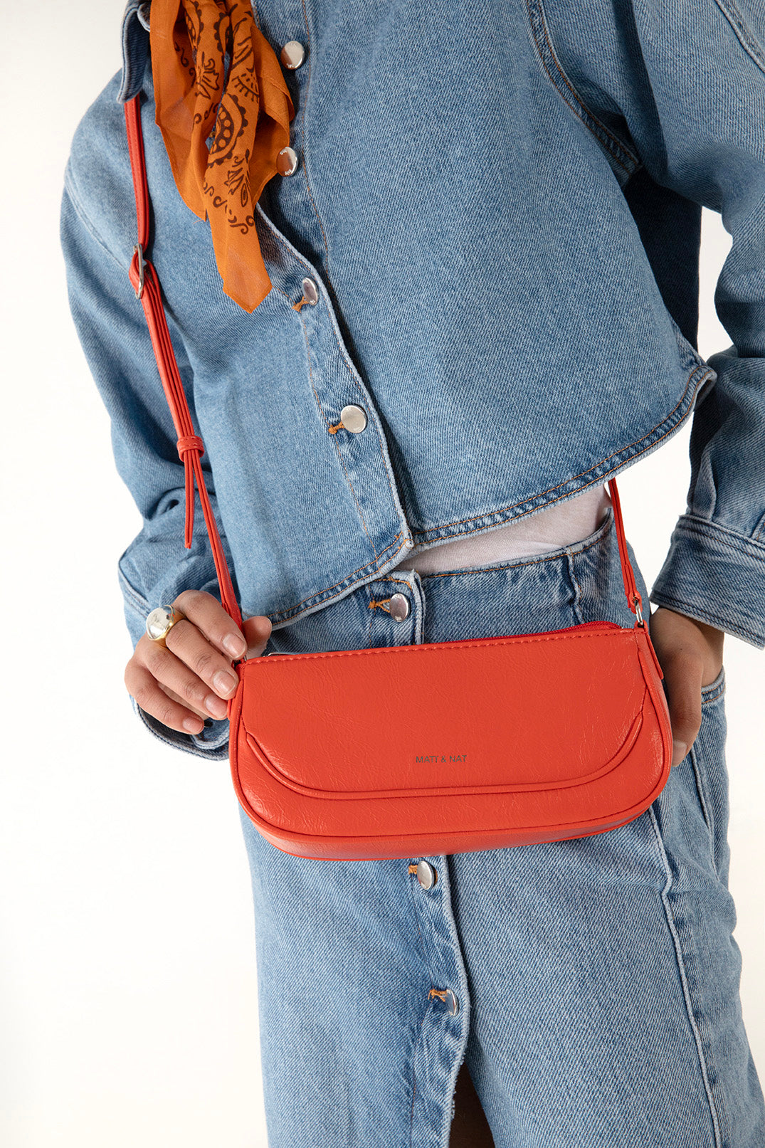 Matt & Nat BUDDY Vegan Crossbody Bag – Theme
