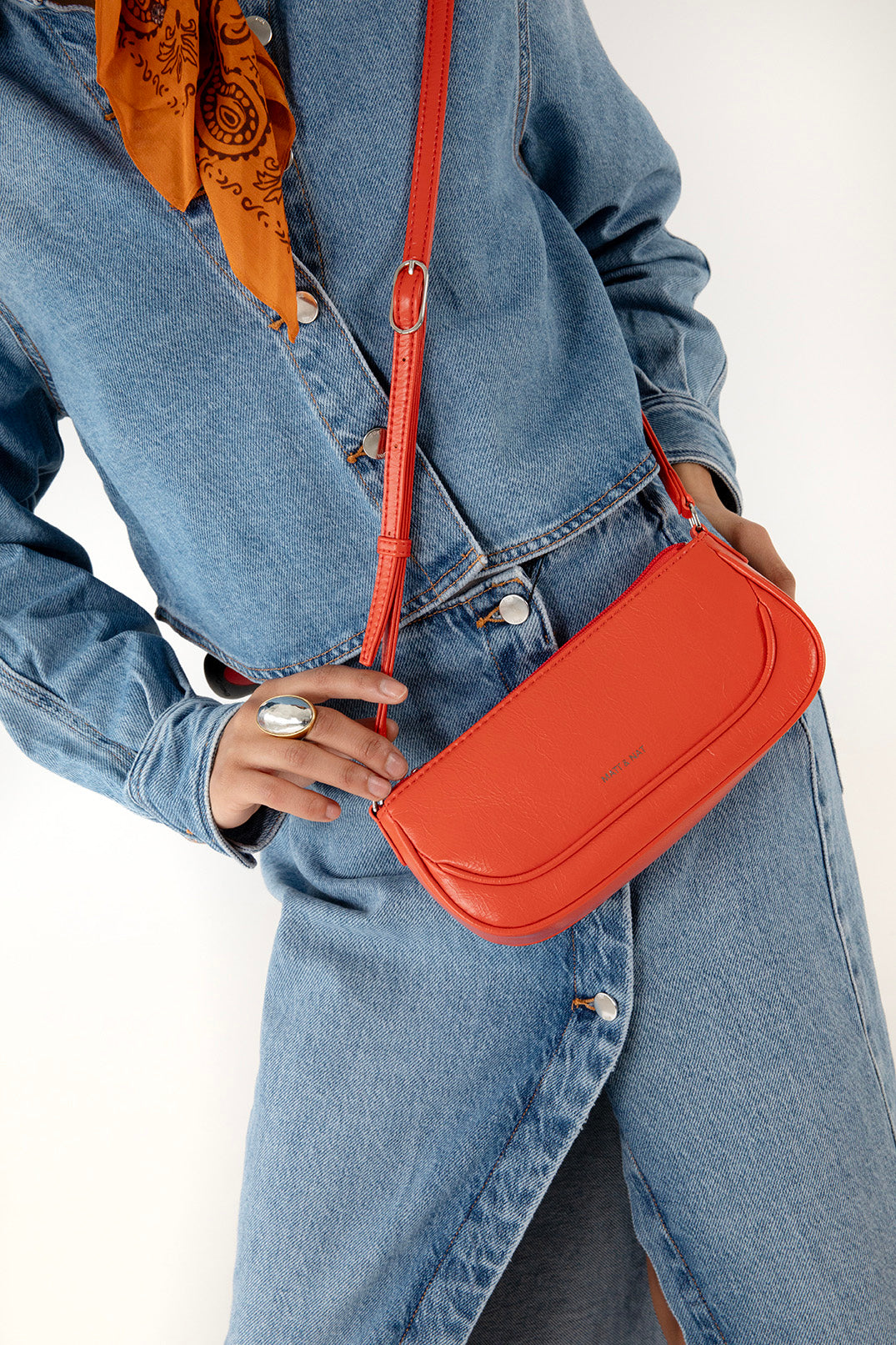 Matt & Nat BUDDY Vegan Crossbody Bag – Theme