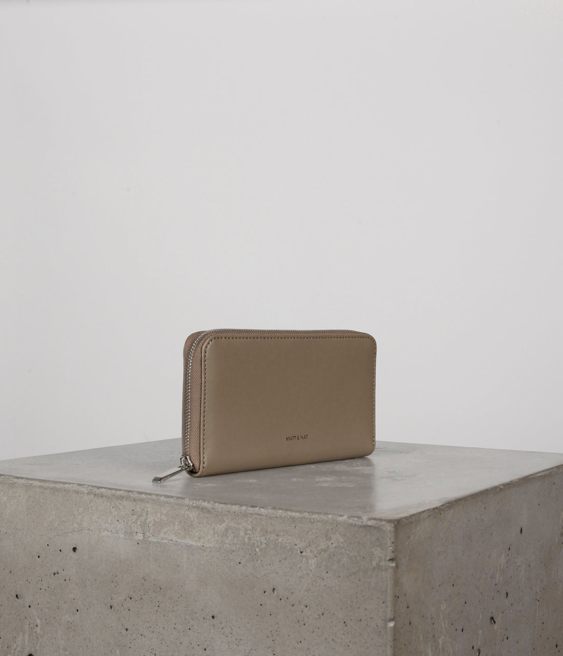 Matt & Nat LEICI Vegan Wallet - UPPEAL
