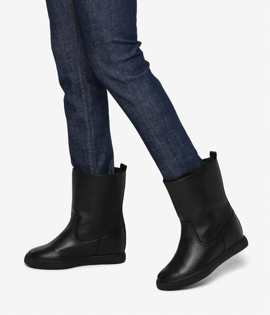 Matt & Nat LAUREEN Women's Faux Fur Boots