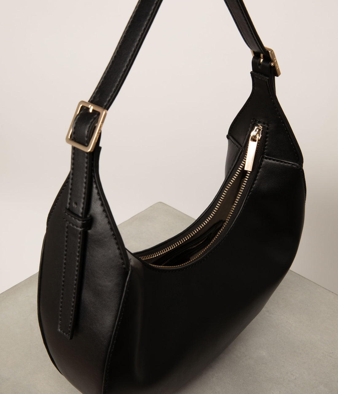 Matt & Nat GIULIA Vegan Shoulder Bag - UPPEAL
