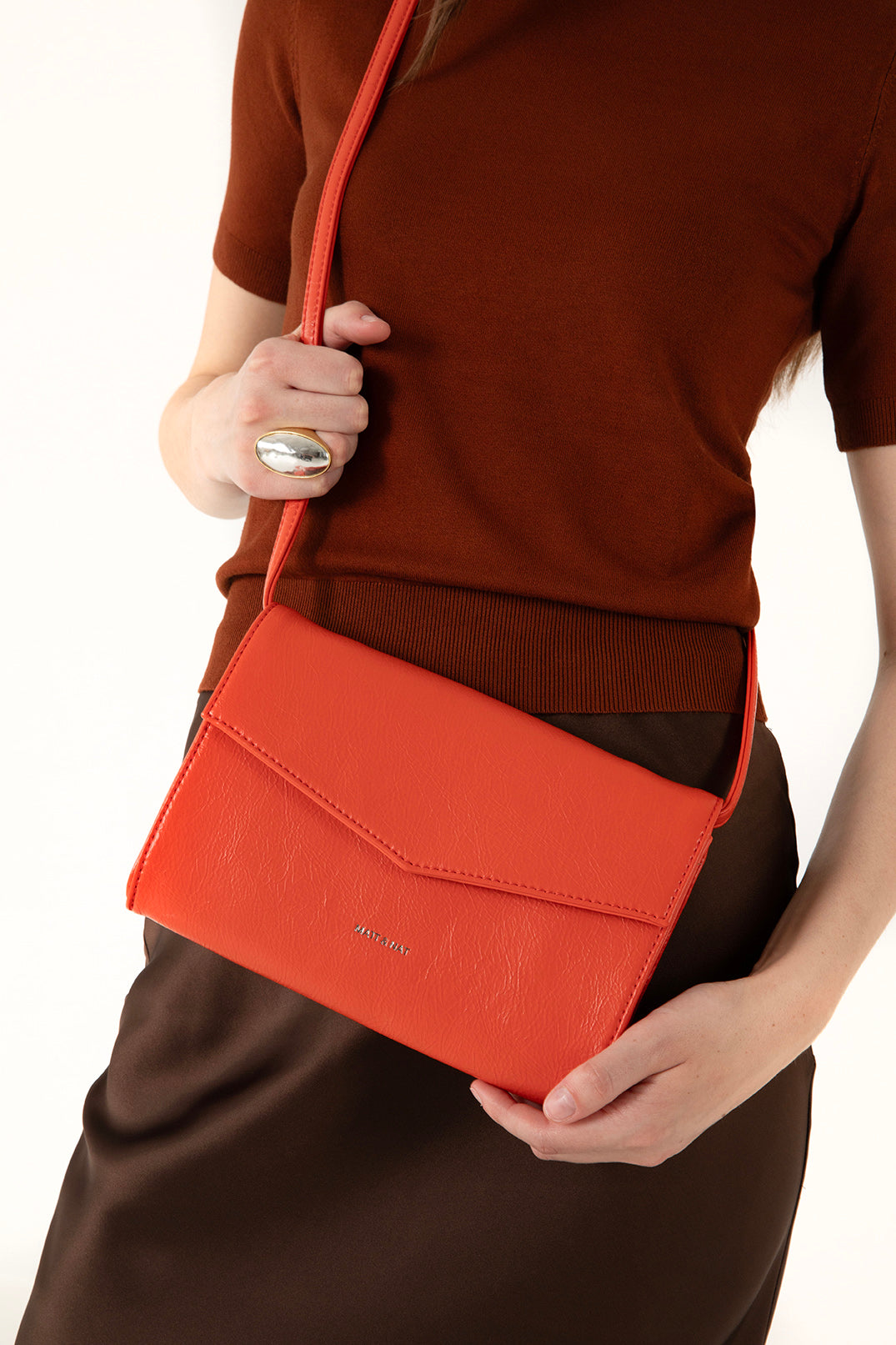 Matt & Nat LILIAN Vegan Clutch – Theme